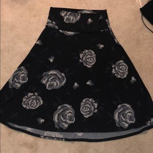 LuLaRoe Black Azure Digital Rose Skirt Medium